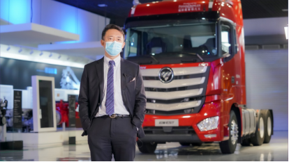 【歐曼新聞稿】歐曼聯(lián)合中汽兄弟、京東物流、中國汽研打造夢想卡車  全生態(tài)運(yùn)營定制助力卡友創(chuàng)富夢(4)(1)(1)(1)(1)(2)(1)627.png