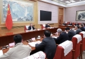    李強(qiáng)主持召開經(jīng)濟(jì)形勢專家和企業(yè)家座談會